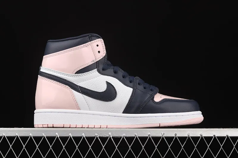 All categories Air Jordan Jordan series basketball shoes Air Jordan 1 High L version Air Jordan 1 High OG Atmosphere AJ1 Joe 1 Bubble Gum high-top basketball shoes DD9335-641
